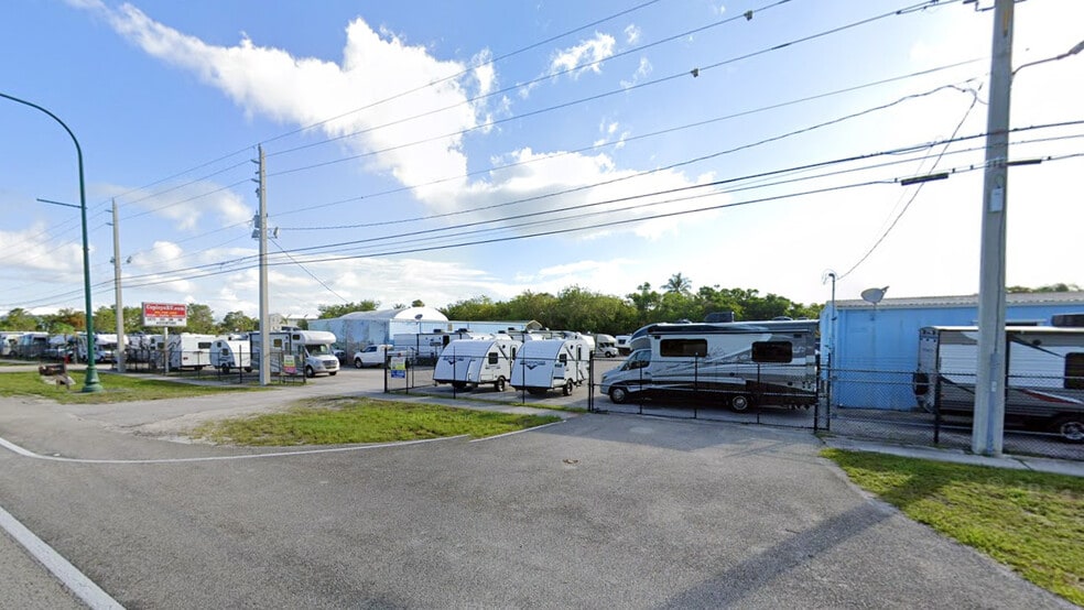 Owner-User Commercial Site on US-1 portfolio of 2 properties for sale on LoopNet.com - Building Photo - Image 2 of 2