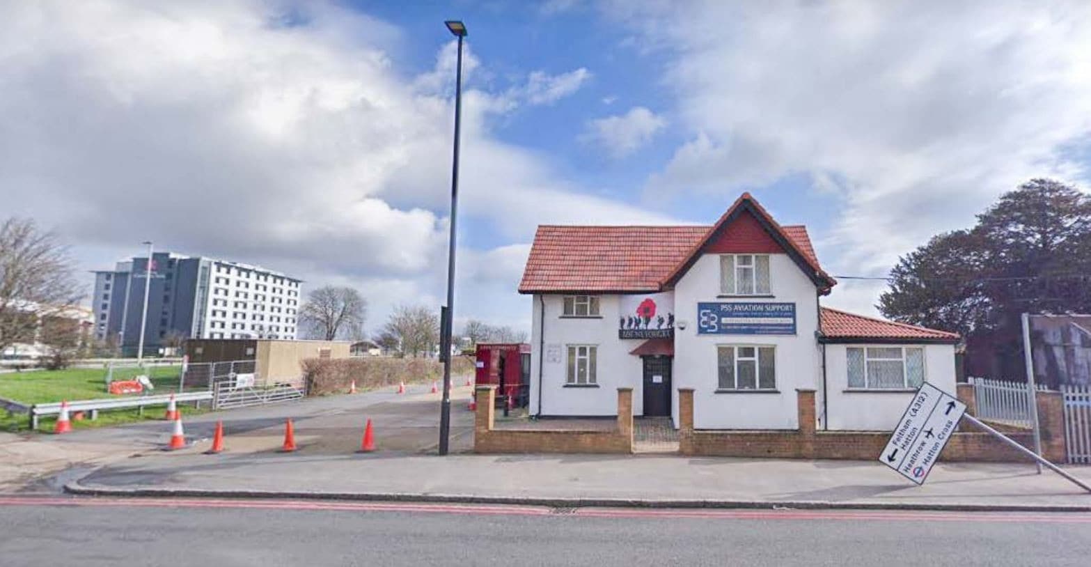 Dick Turpin Way, Feltham for sale Primary Photo- Image 1 of 1
