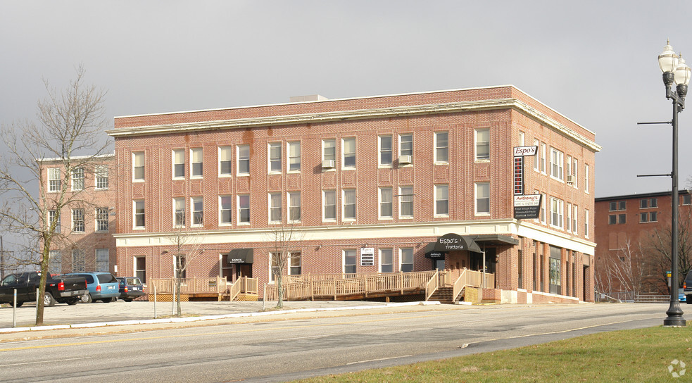 134 Main St, Lewiston, ME for sale - Primary Photo - Image 1 of 1