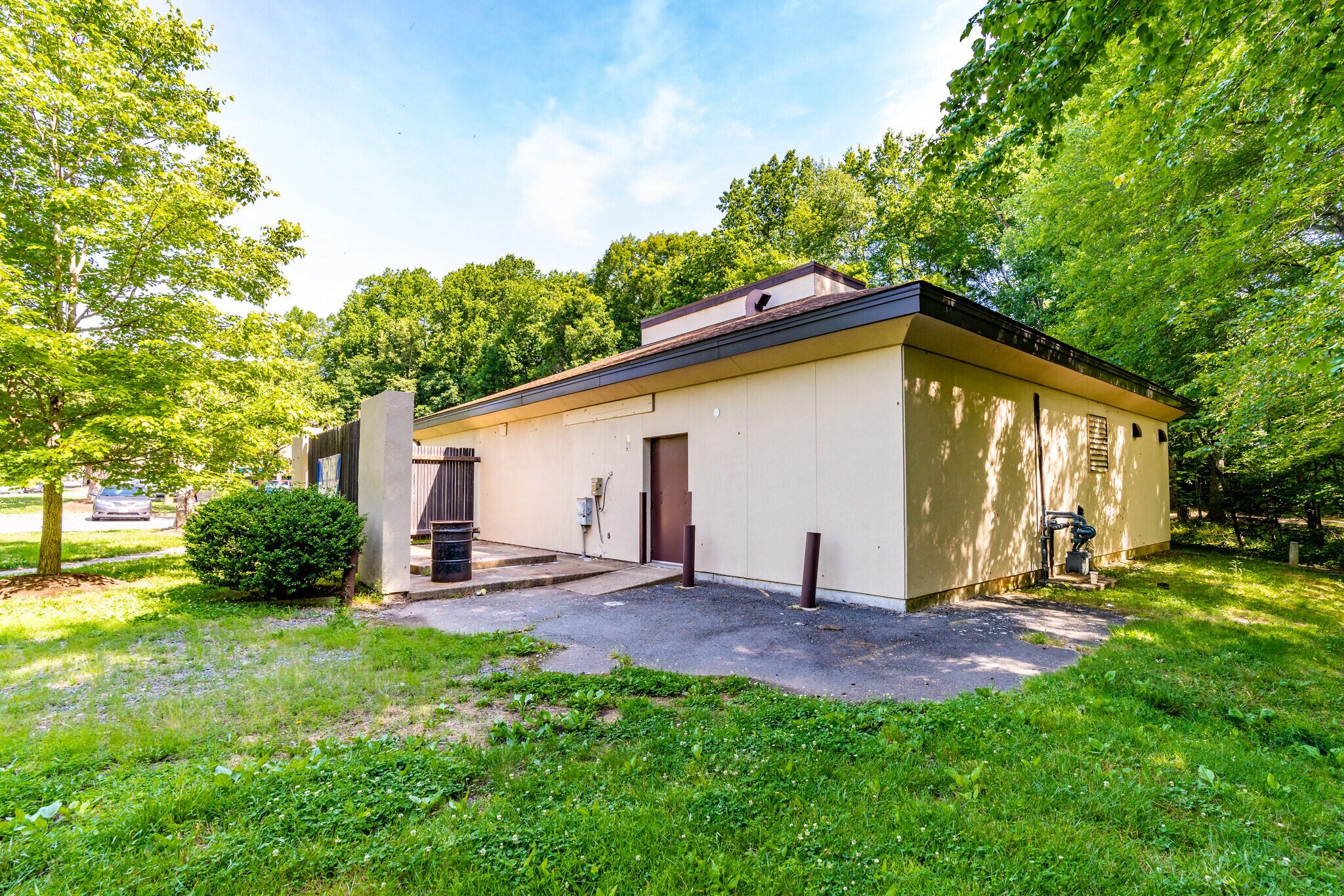 2235 Soapstone Dr, Reston, VA 20191 Office/Retail for Lease