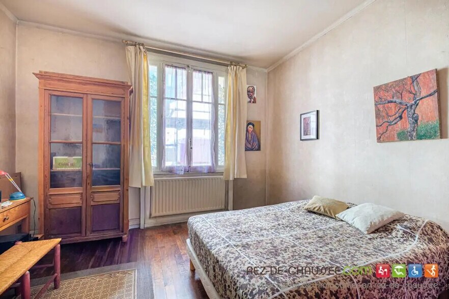 Office in Lyon for sale - Interior Photo - Image 2 of 5