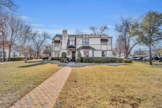 More details for 808 W Abram St, Arlington, TX - Retail for Sale