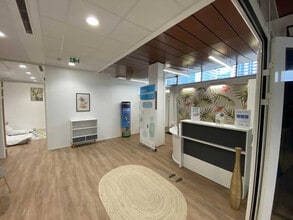 1 Terrasse Bellini, Puteaux for lease Building Photo- Image 2 of 8