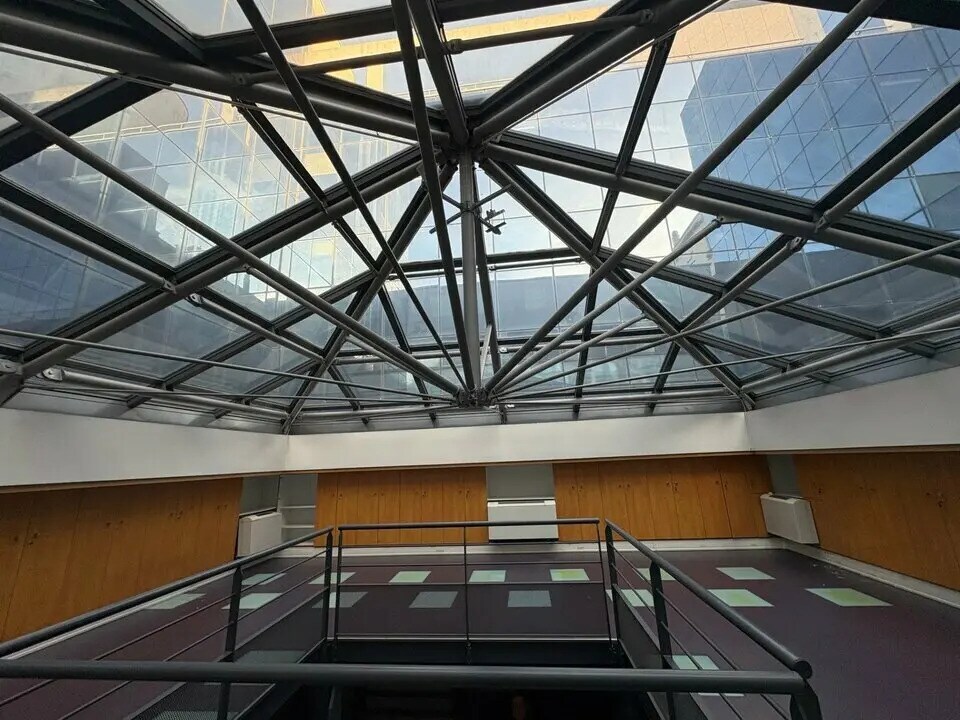 Office in Lyon for lease Building Photo- Image 1 of 10