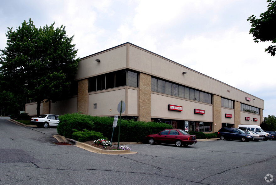 12401 Middlebrook Rd, Germantown, MD for lease - Building Photo - Image 3 of 11