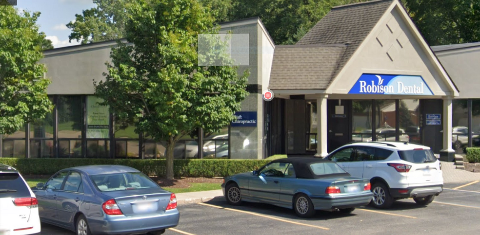 8500-8504 N Canton Center Rd, Canton, MI for lease - Building Photo - Image 1 of 1