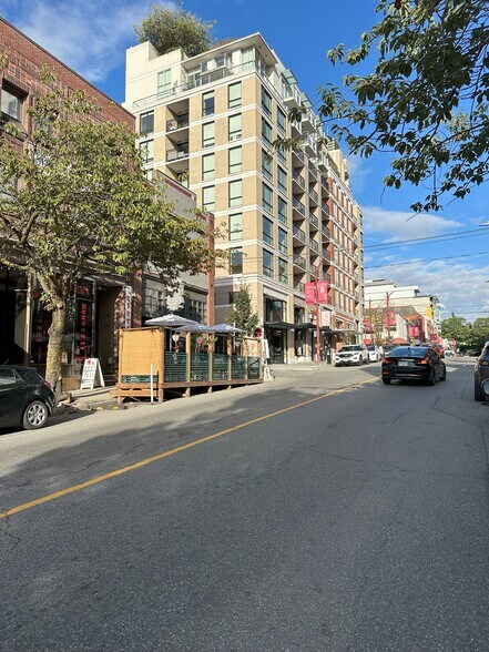 139 Keefer St, Vancouver, BC for lease - Building Photo - Image 3 of 6
