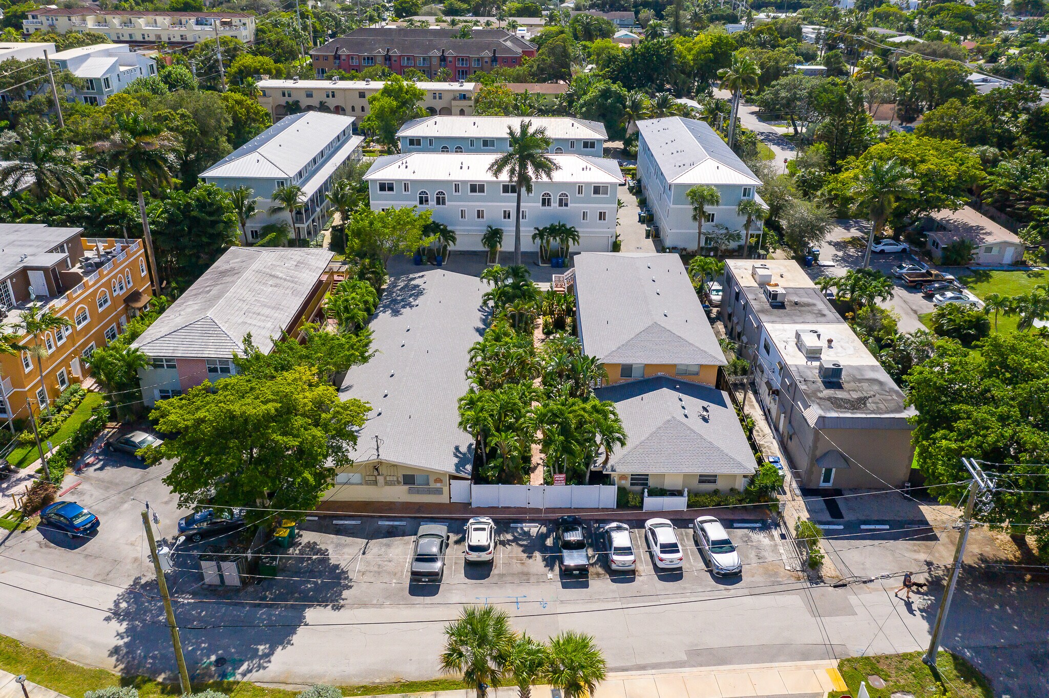 610612 NE 29th Dr, Wilton Manors, FL 33334 Hemingway at Wilton