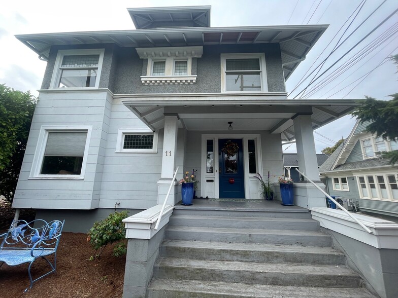 11 W Mcgraw St, Seattle, WA for sale - Building Photo - Image 1 of 7