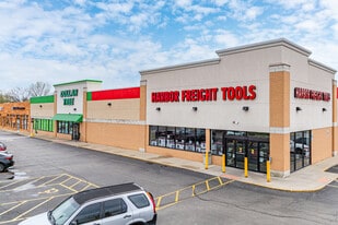 Harbor Freight Tools and Dollar Tree - Parking Garage