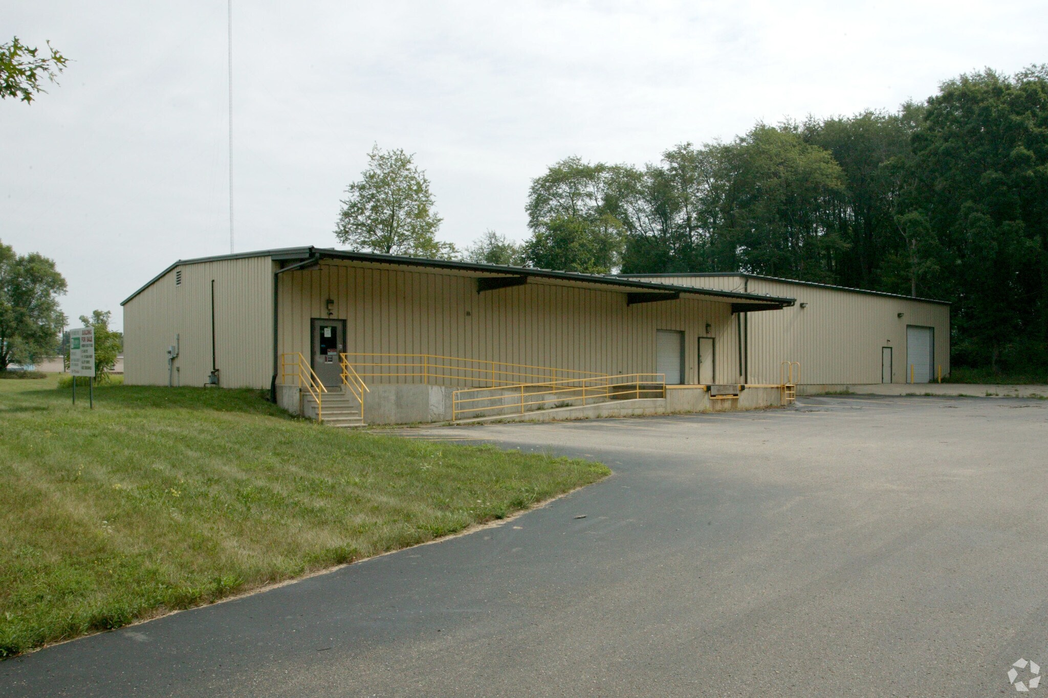 929 Elliot Rd, Albion, MI for sale Primary Photo- Image 1 of 1