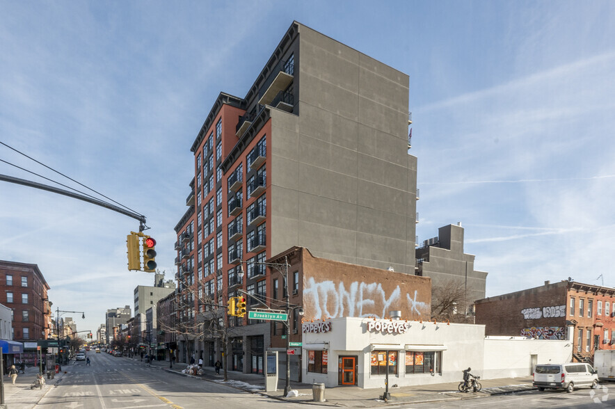 1428-1430 Fulton St, Brooklyn, NY for sale - Primary Photo - Image 1 of 1