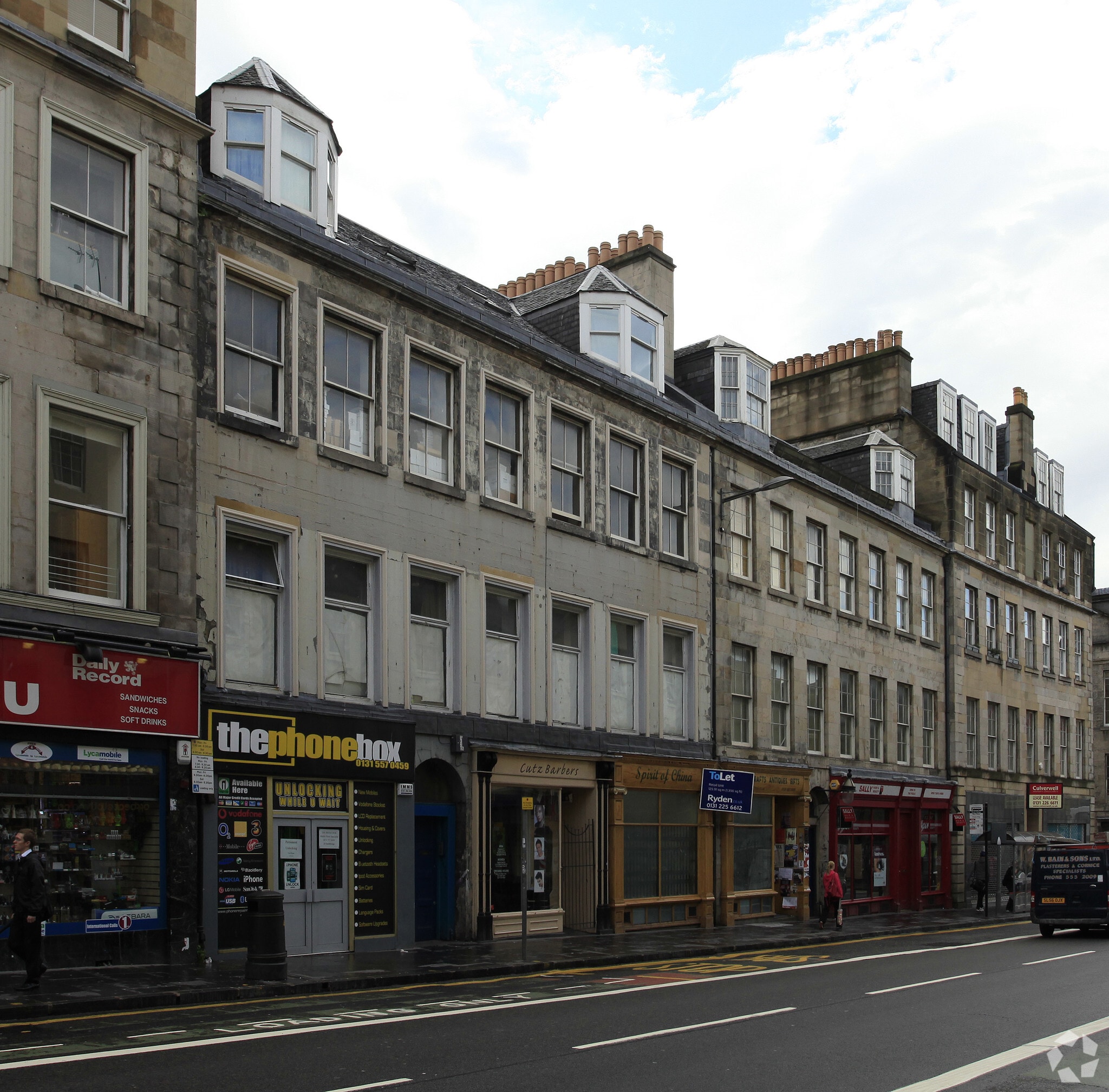 26-33 South Bridge, Edinburgh for sale Primary Photo- Image 1 of 1