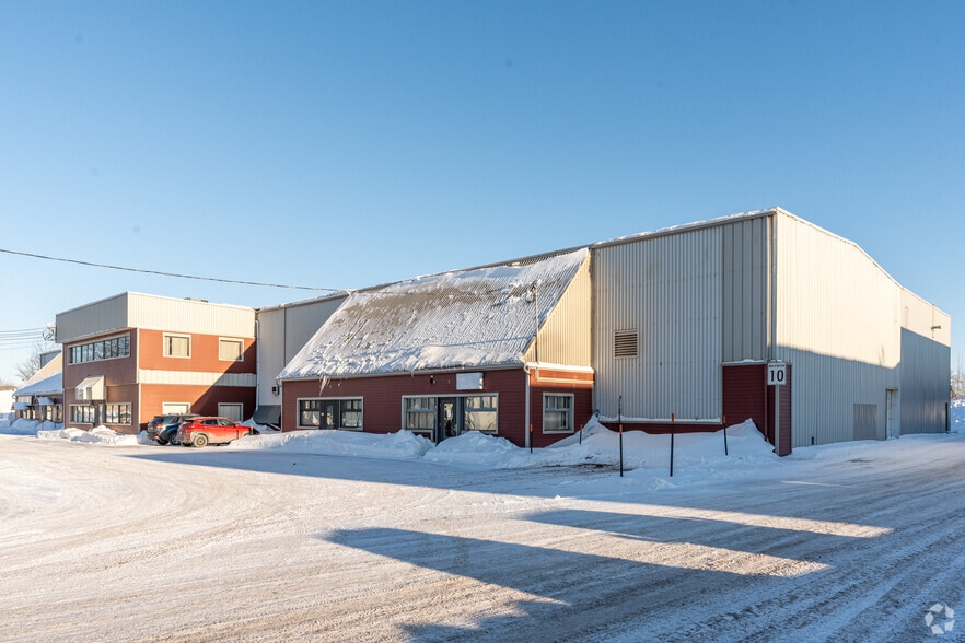 731-751 Rue De Saint-Romuald, Lévis, QC for lease - Building Photo - Image 3 of 6