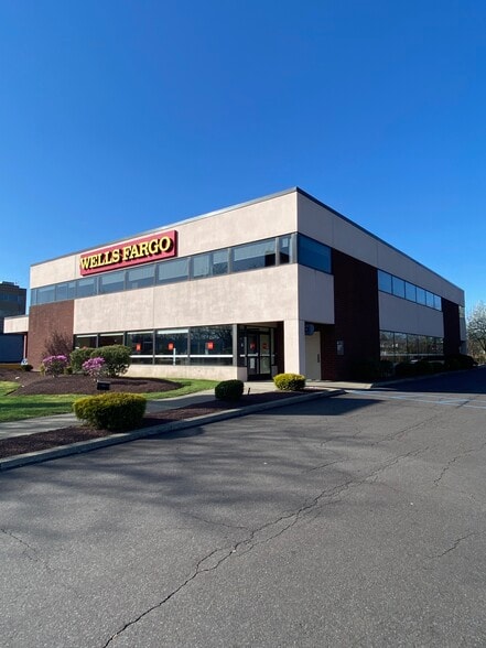 541 Pierce St, Kingston, PA for lease - Building Photo - Image 1 of 16