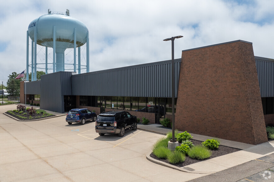 1310 Kalamazoo St, South Haven, MI for lease - Building Photo - Image 1 of 24