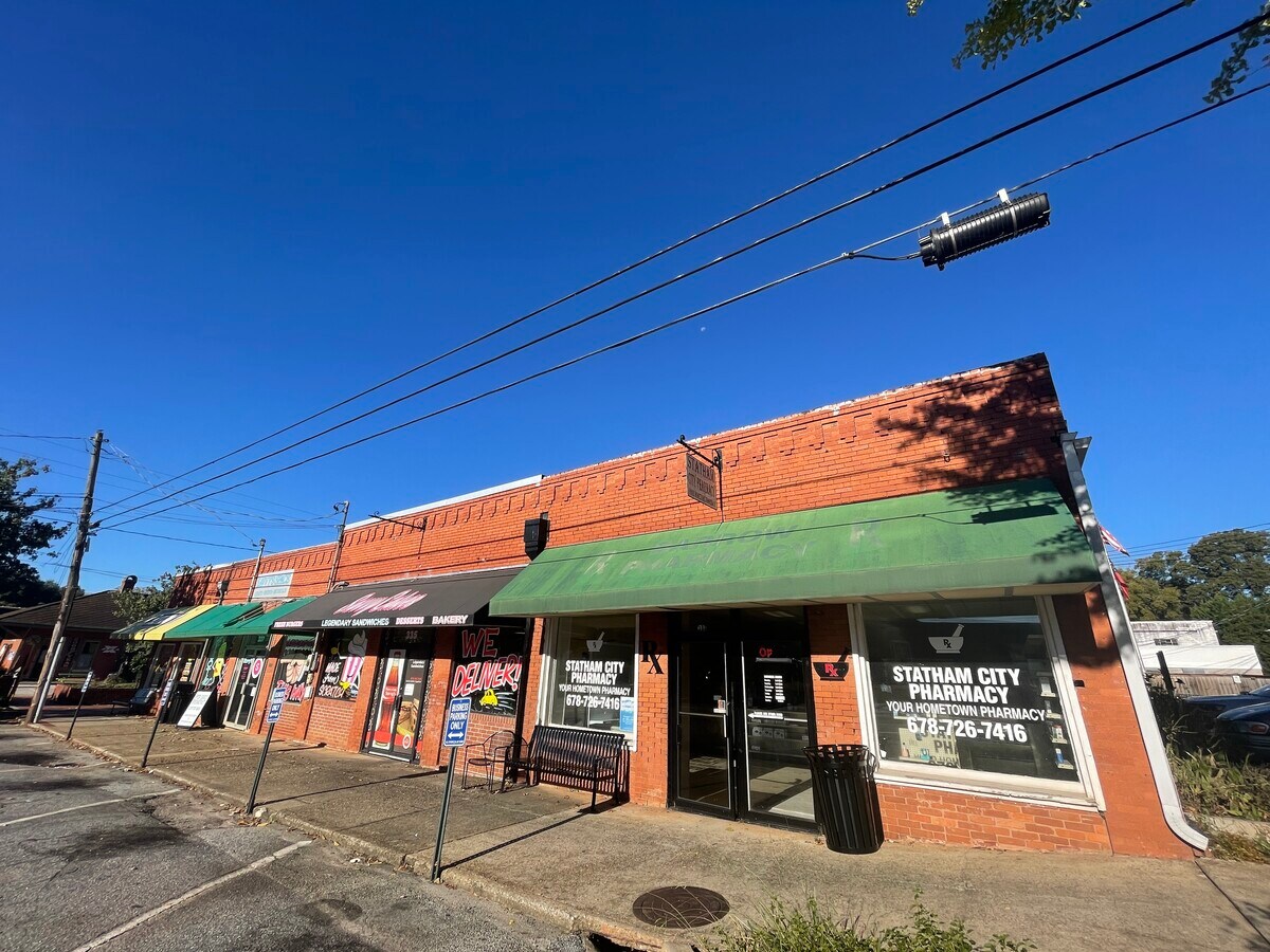 333 Jefferson St, Statham, GA 30666