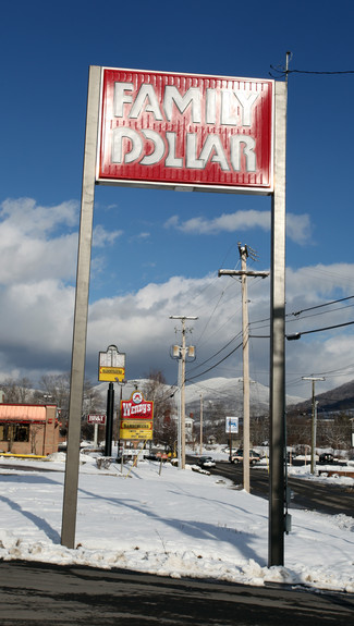 More details for 609 Market St, Tazewell, VA - Retail for Lease