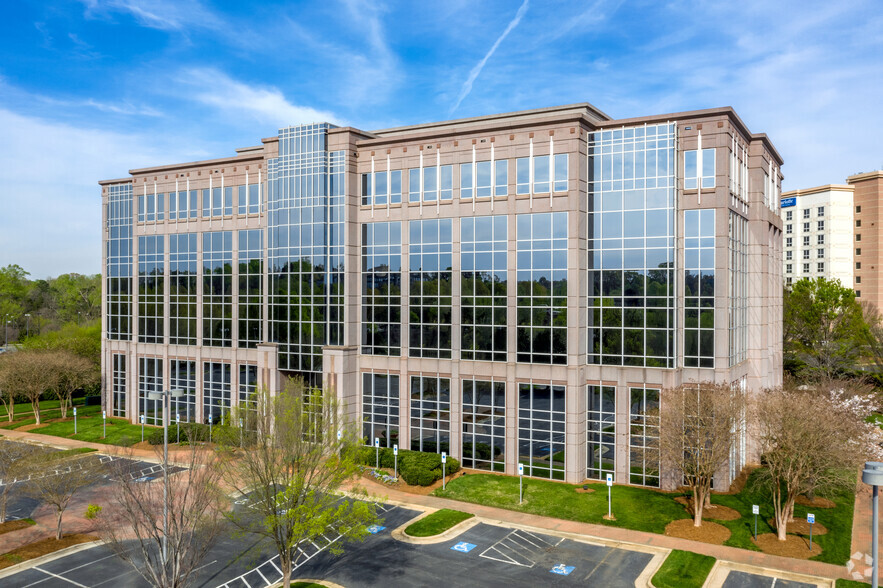 2550 W Tyvola Rd, Charlotte, NC for lease - Building Photo - Image 1 of 24