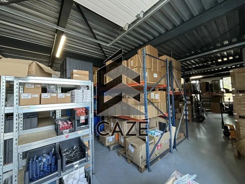 Flex in Martillac for lease - Building Photo - Image 3 of 9