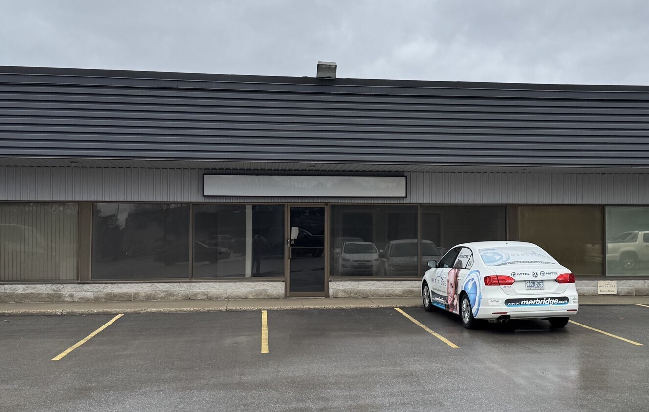 295 Southgate Dr, Guelph, ON for lease Building Photo- Image 1 of 9