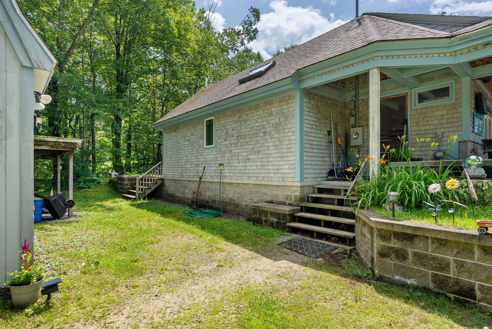 1732 N Berwick Rd, Wells, ME 04090 Retail for Sale