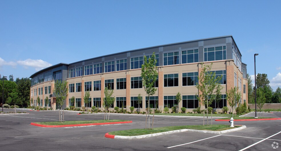 11724 NE 195th St, Bothell, WA for lease - Building Photo - Image 2 of 3