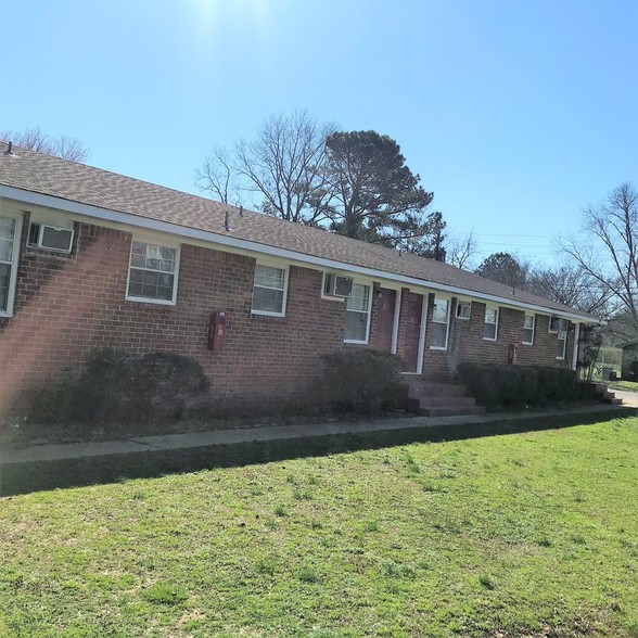 4105 Broyles Ave SW, Huntsville, AL for sale - Building Photo - Image 2 of 2