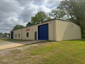 62 Industrial Park Cir, Benton, AR for lease Interior Photo- Image 2 of 4