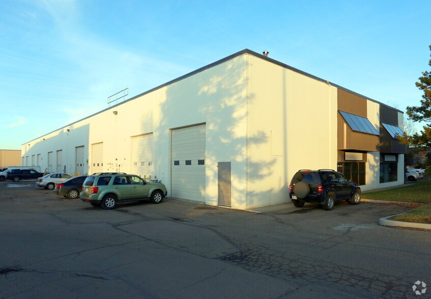 10704-10740 181st St, Edmonton, AB for lease - Building Photo - Image 3 of 4