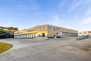 Polígono Riera de Caldes - Warehouse