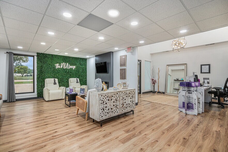 3824 M 139, Saint Joseph, MI for sale - Building Photo - Image 2 of 57