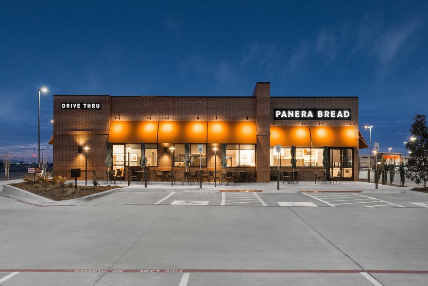 3208 Interstate Highway 30, Greenville, TX for sale - Building Photo - Image 1 of 1