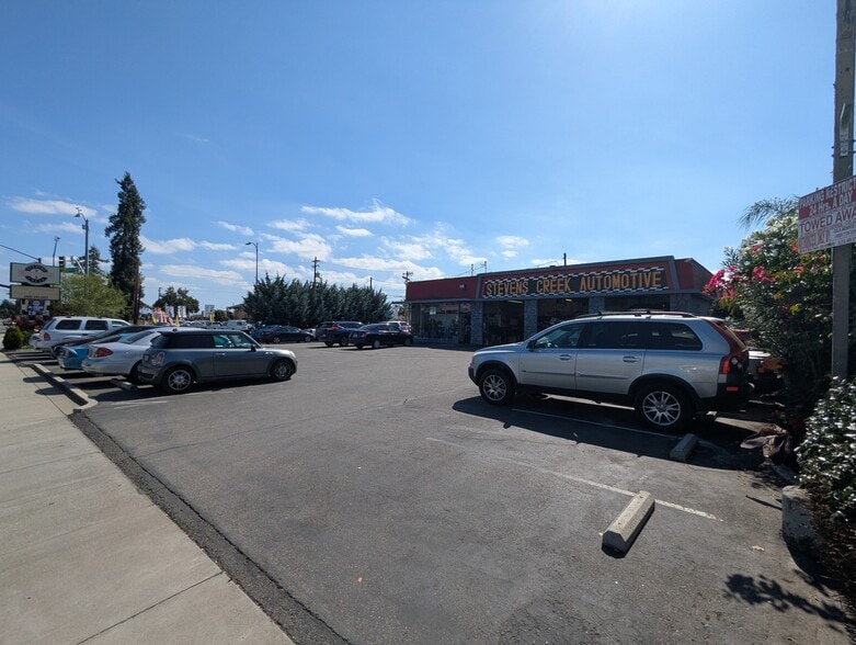 2812 Stevens Creek Blvd, San Jose, CA for sale - Building Photo - Image 3 of 9