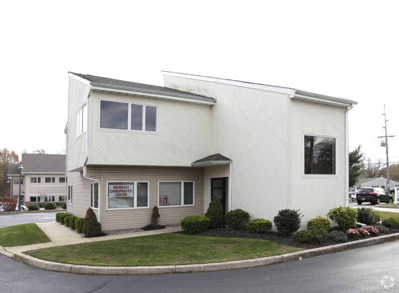 224 Middle Rd, Hazlet, NJ for sale - Primary Photo - Image 1 of 1