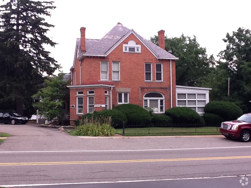 32440 Franklin Rd, Franklin, MI for sale Primary Photo- Image 1 of 3