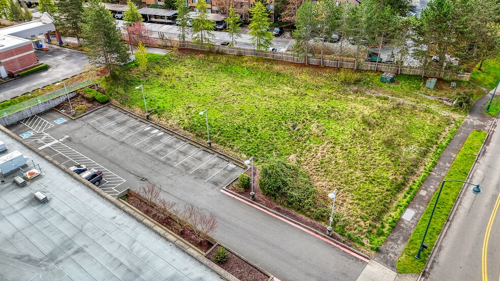 12901 Newcastle Way, Newcastle, WA for sale - Aerial - Image 2 of 5