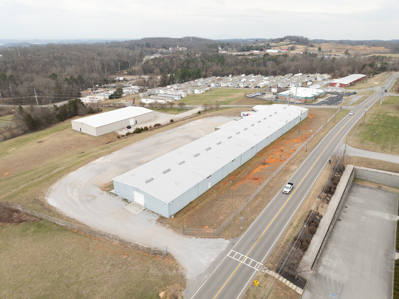 989 Industrial Park Rd, Dandridge, TN for sale - Building Photo - Image 3 of 11