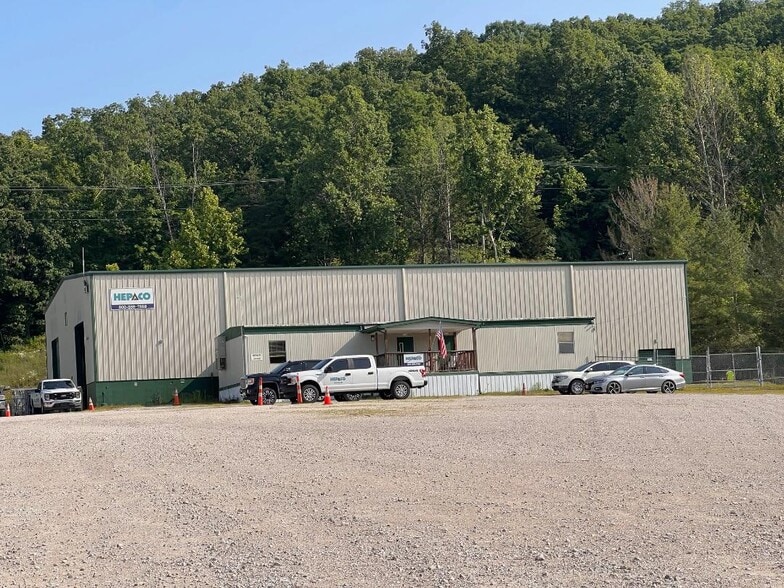 2220 State Route 3, Catlettsburg, KY for sale - Building Photo - Image 1 of 1