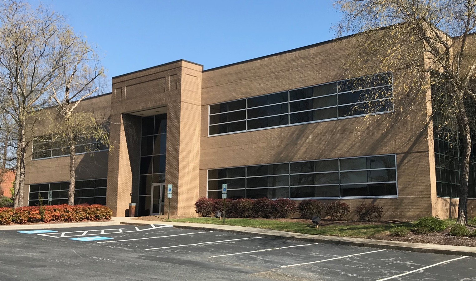 4160 Piedmont Pky, Greensboro, NC 27410 - Office for Lease | LoopNet