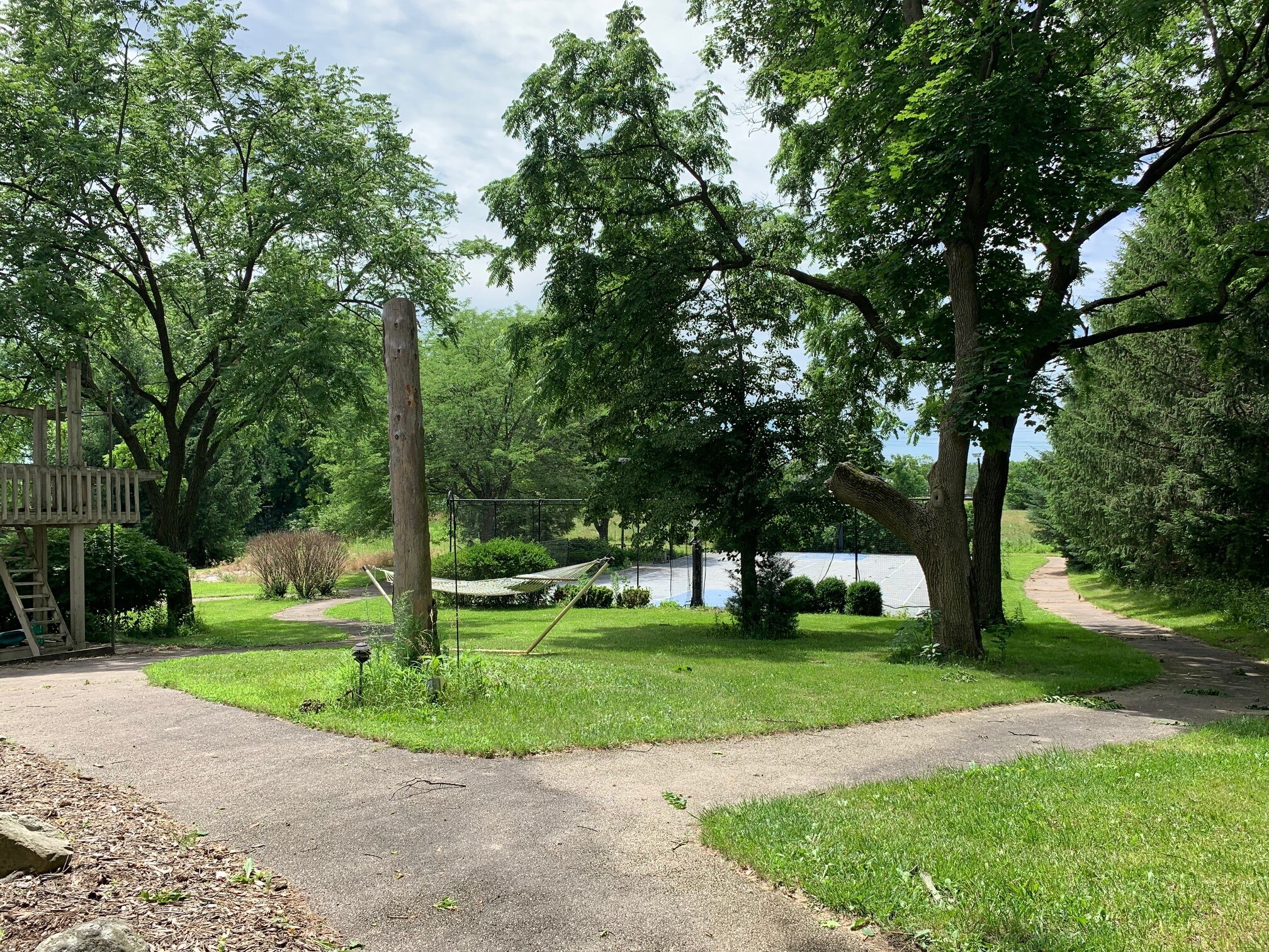 808 Discovery Drive West Chicago Illinois 60185 - q246gzy