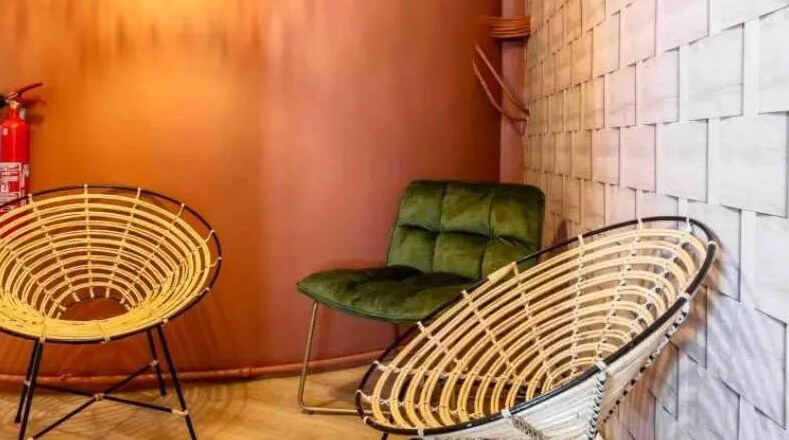 Coworking Space in Paris for lease Interior Photo- Image 1 of 9