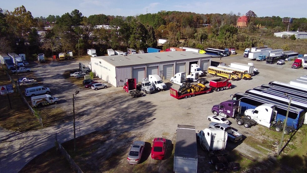 4490 Bowman Industrial Ct, Conley, GA for lease - Building Photo - Image 1 of 4