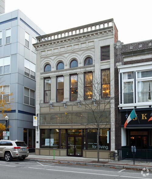 119 W Wayne St, Fort Wayne, IN for sale - Building Photo - Image 1 of 1