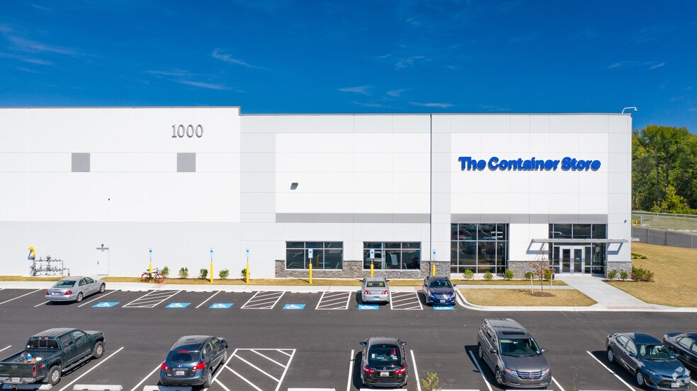 1000 Woodley Rd, Aberdeen, MD for lease - Building Photo - Image 2 of 11