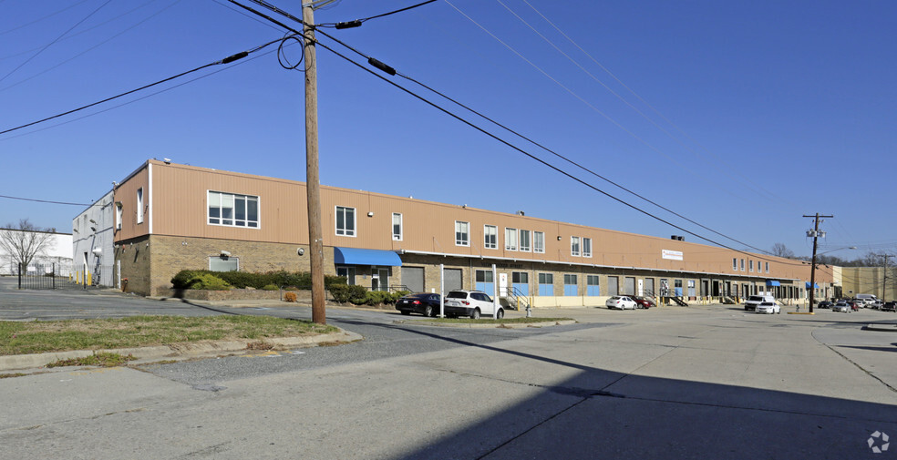 10726 Tucker St, Beltsville, MD for lease - Building Photo - Image 1 of 8