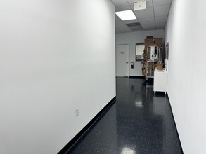 4350-4380 Oakes Rd, Davie, FL for lease Interior Photo- Image 2 of 18