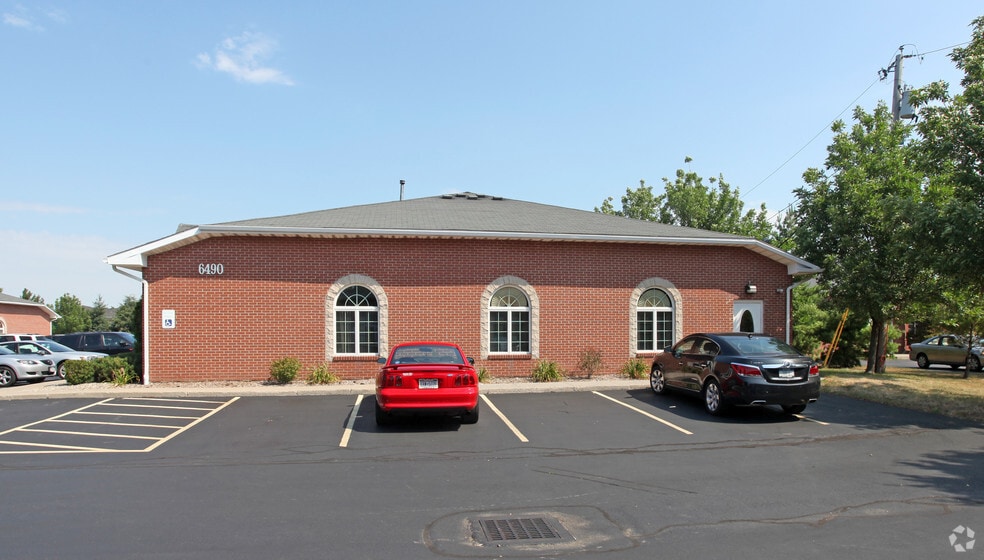 6490 Main St, Buffalo, NY for lease - Building Photo - Image 2 of 47