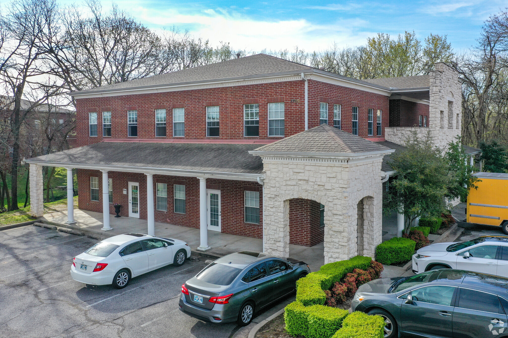 7702 E 91st St, Tulsa, OK for lease Building Photo- Image 1 of 6