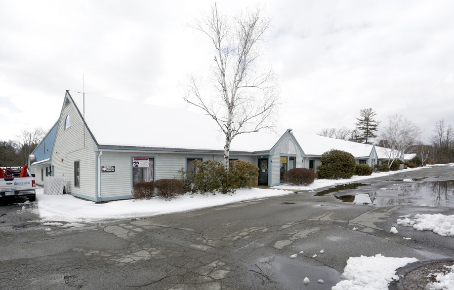 68 Stiles Rd, Salem, NH 03079